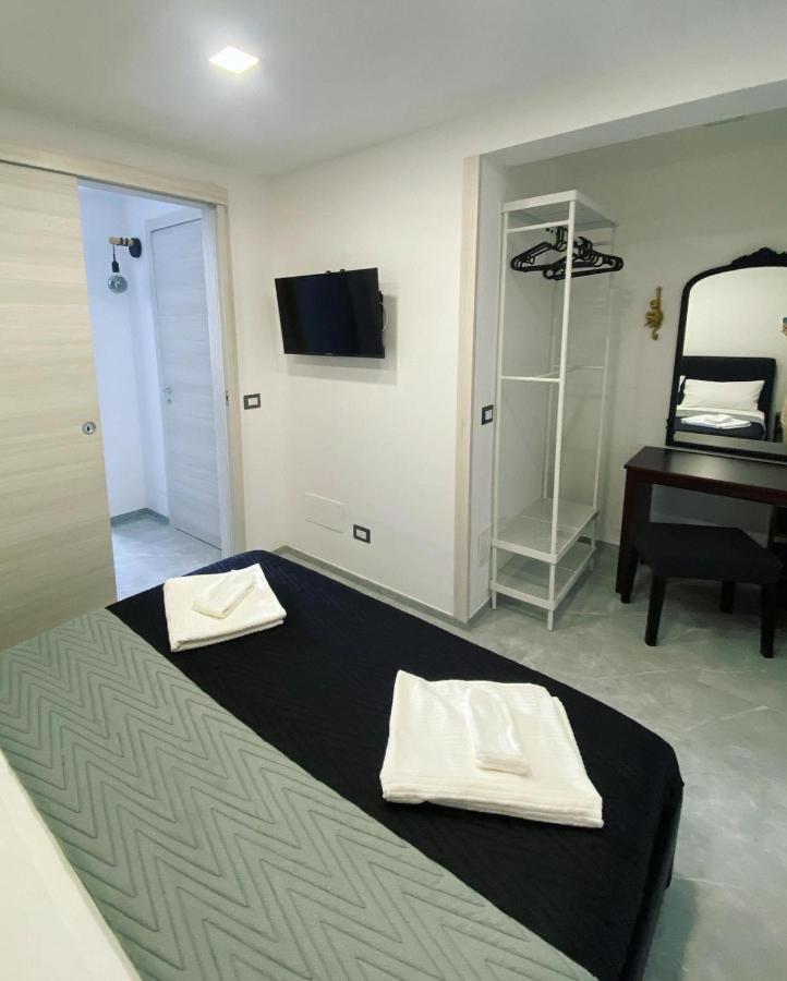 Nobilehouse Apartment Catania Bagian luar foto