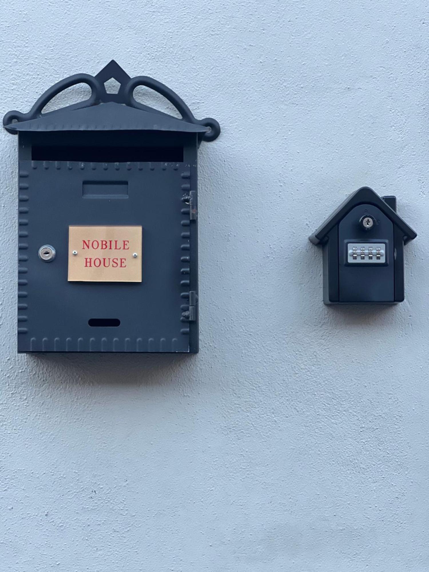 Nobilehouse Apartment Catania Bagian luar foto